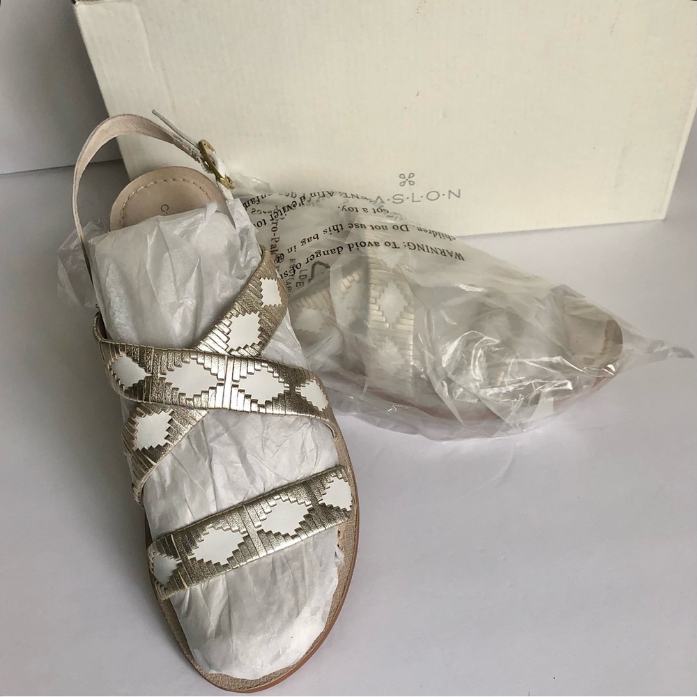 Caslon Women's White Platinum Flat Adjustable Leather Summer Sandals Size 10 M